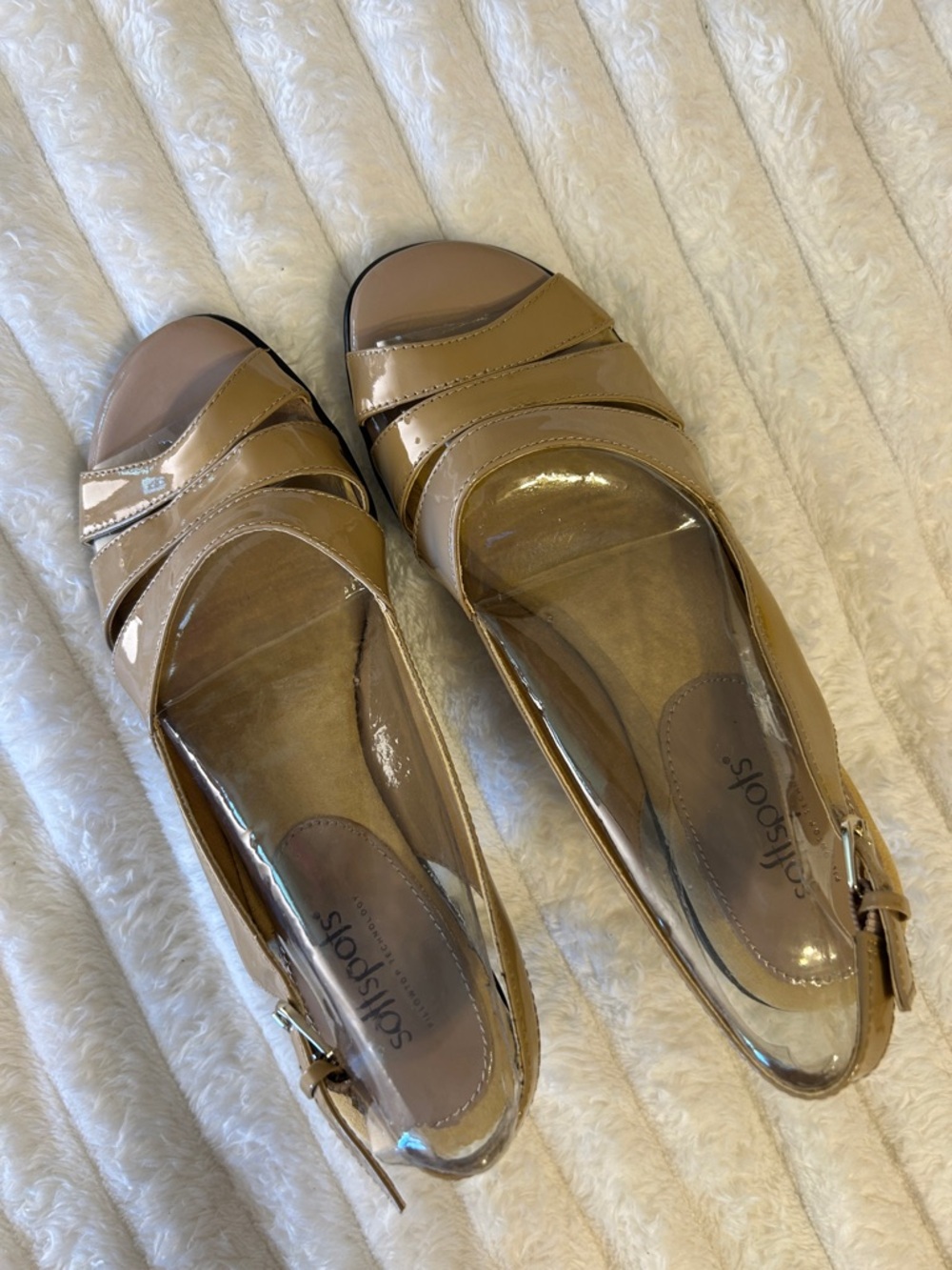 Softspots Neima Beige Patent Slingback Peep-Toe Heels NWT - Picture 8 of 14